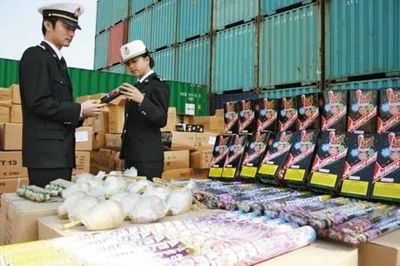 海关查获的这个集装箱,让整个外贸、货代界都震怒了!
